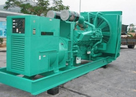 畜禽良种场75kw康明斯柴油发电车出租图片 畜禽良种场75kw康明斯柴油发电车出租图片